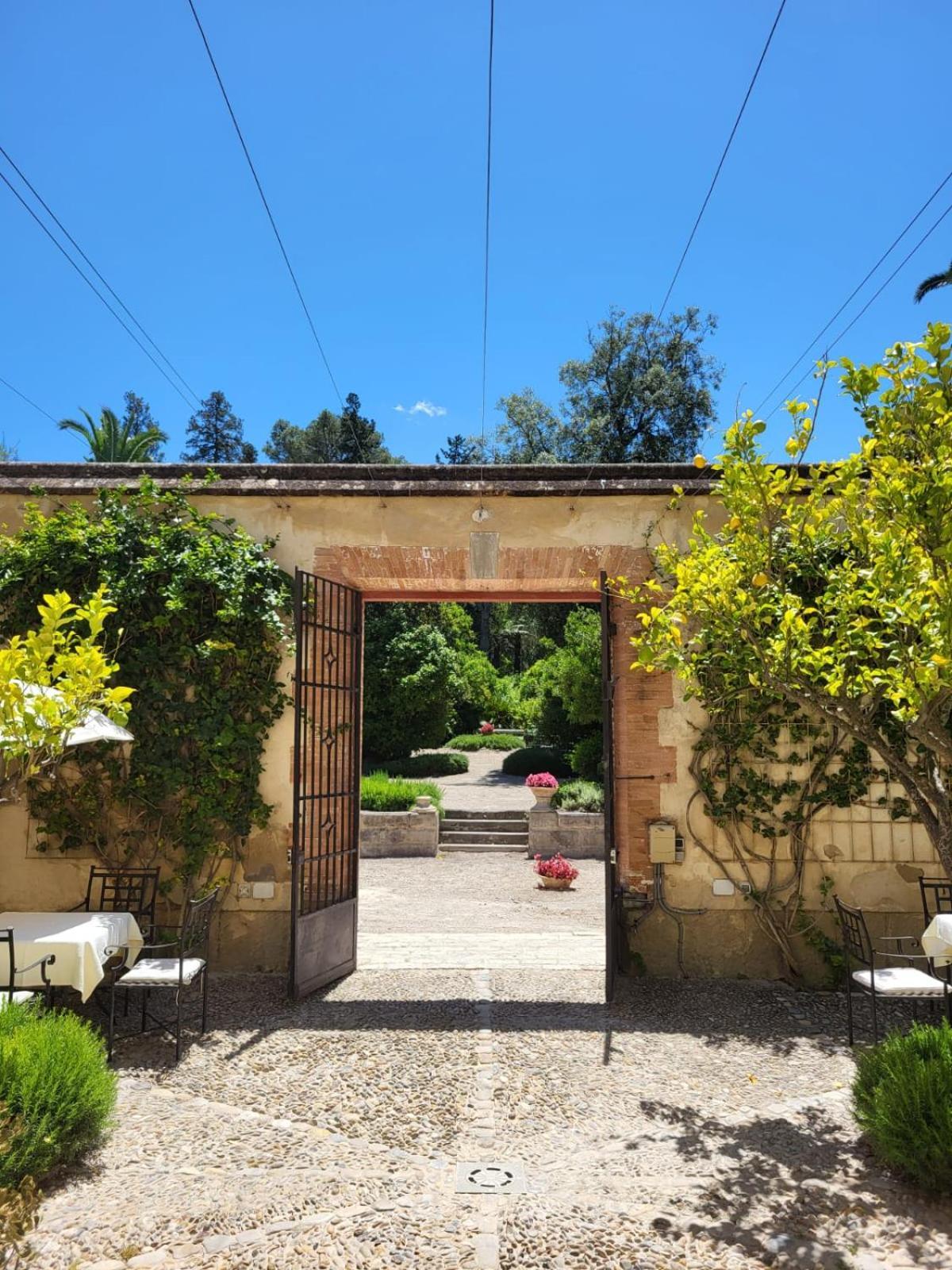 Casa Viña De Alcántara *